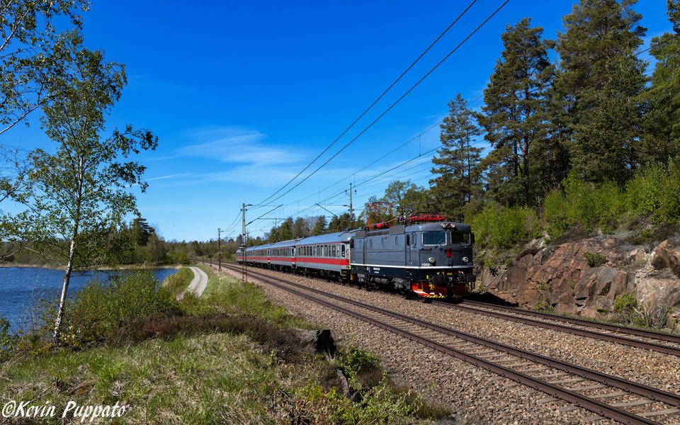 TÅGAB Rc3 1059 + 7052 Karlstad C - Stockholm C