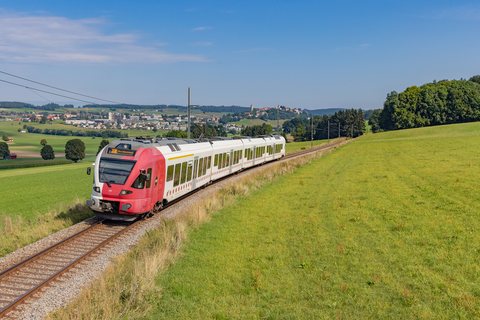 TPF: RABe 527 192 / CH-Mézières