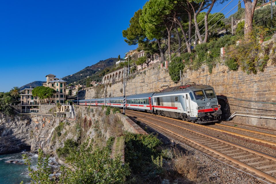 Trenitalia: E401 006 / IT-Pieve Ligure