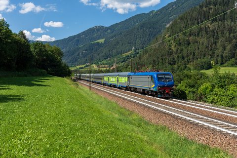 Trenitalia E464.538 at Mules, South Tyrol, Italy