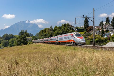 Trenitalia ETR 610 008 / Meggen (LU/CH)