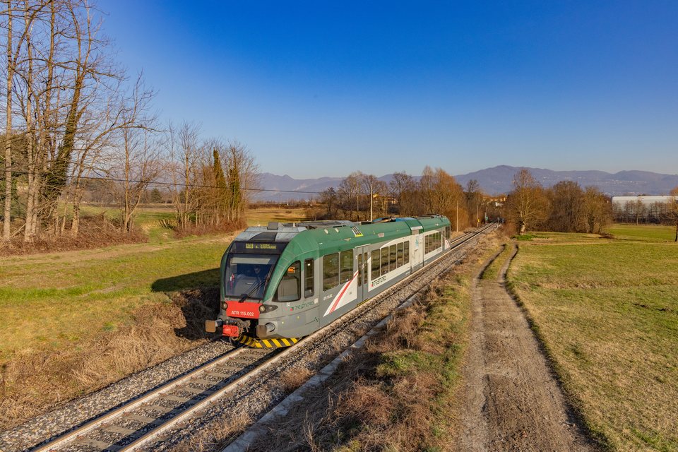 Trenord: ATR 115 002 / IT-Rogeno