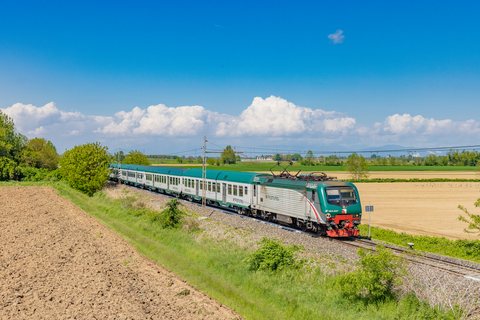 Trenord: E464 027 / IT-Casalsigone