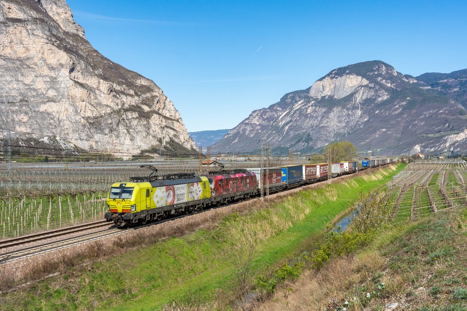 TXL 193 550 at Salorno / Salurn, Autonomous Province of Bolzano – South Tyrol Italy