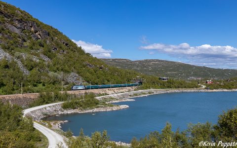 Vy El 18 2262 + F4 602 Oslo - Bergen