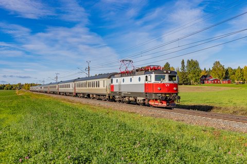 VY: Rc6 1330 / SE-Korsträsk