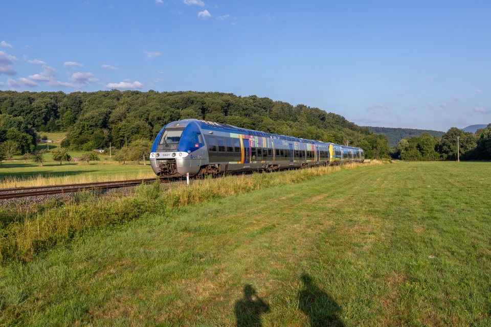 X 76500