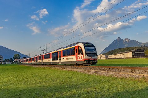 ZB (Zentralbahn): ABeh 150 104/204 / CH-Sarnen