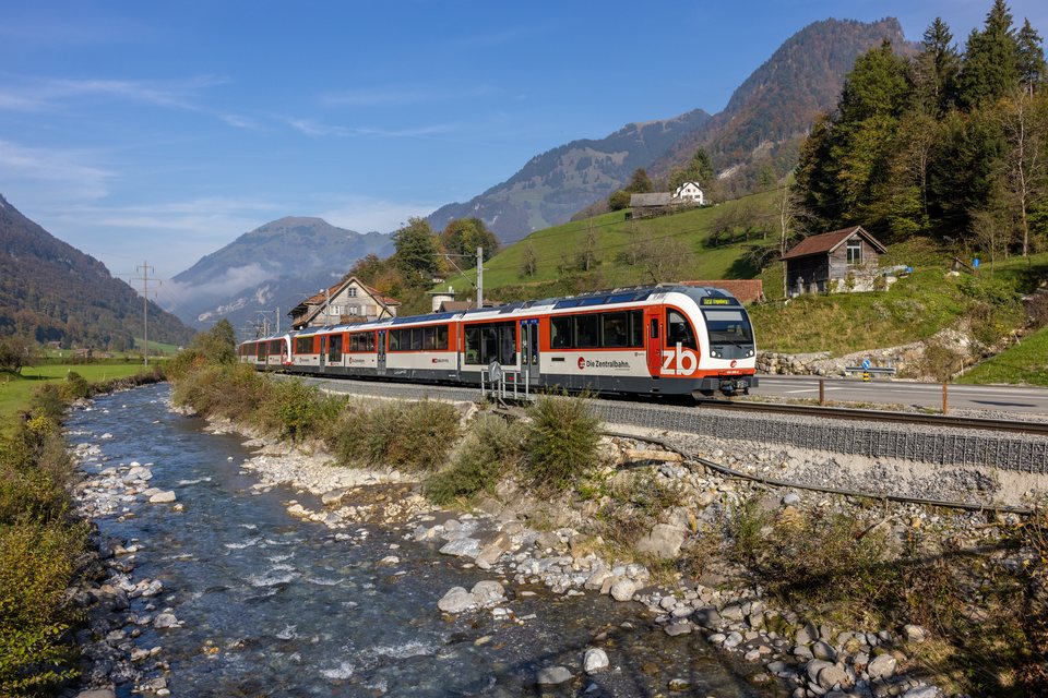 ZB (Zentralbahn): ZB ABeh 160 006-9 (Altzellen, NW/CH)