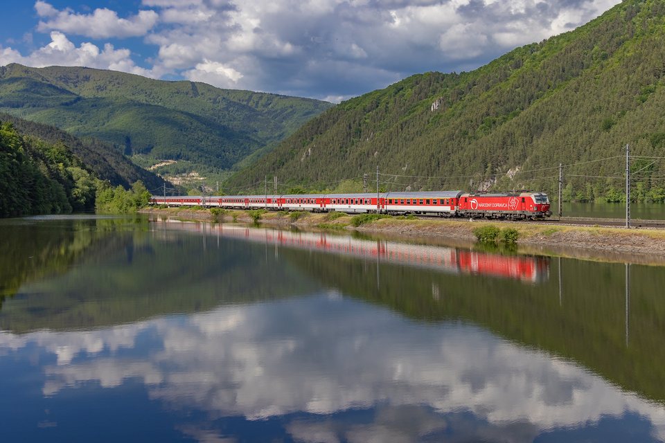 ZSSK: 383 103 / SK-Ratkovo