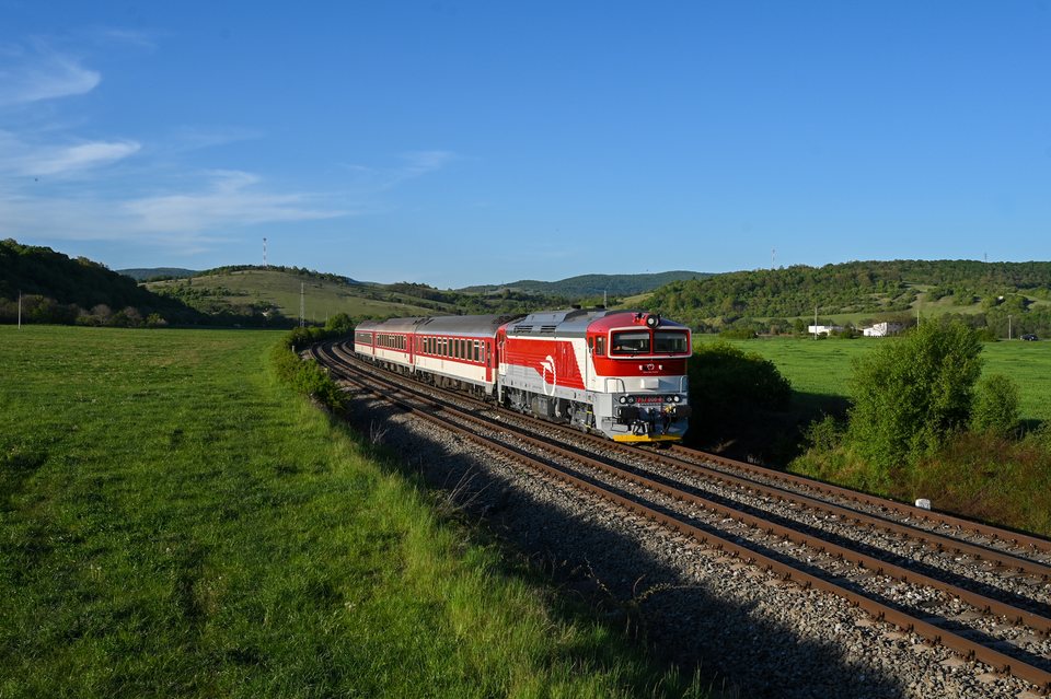 ZSSK: 757 008