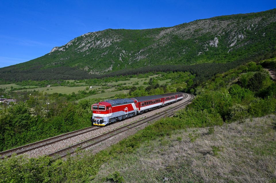 ZSSK: 757 008