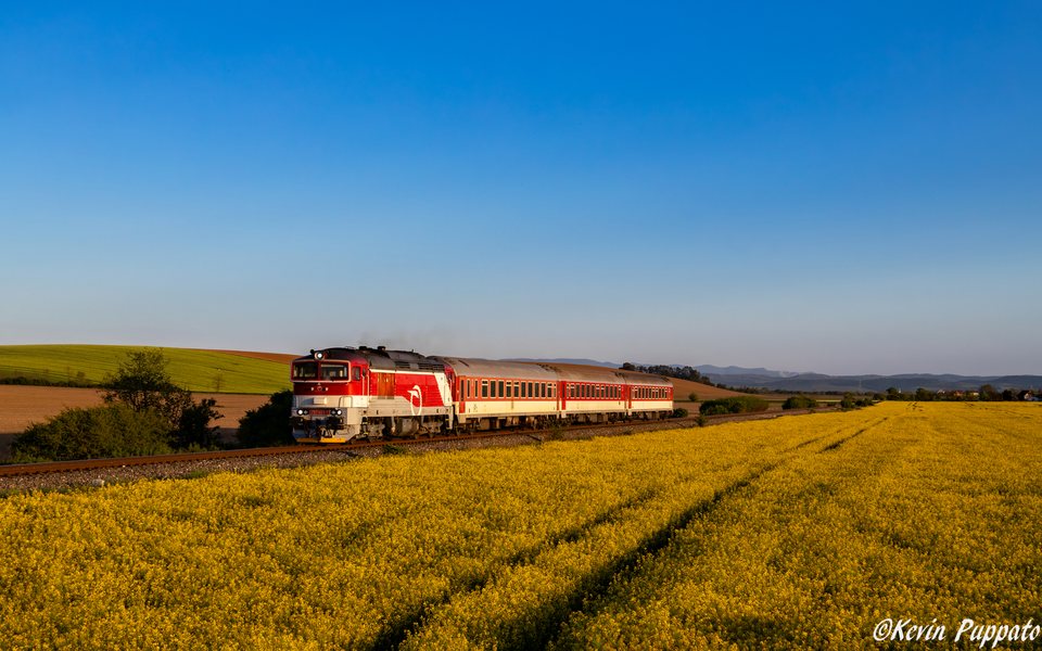 ZSSK 757 023 + R Gemeran 923 Zvolen os.st. - Košice